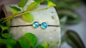 Natürlicher Schmuck zum Verlieben, Naturmaterialien sind immer die richtige Wahl.
